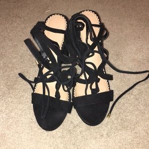 LOFT BLACK LACE UP HEELS
